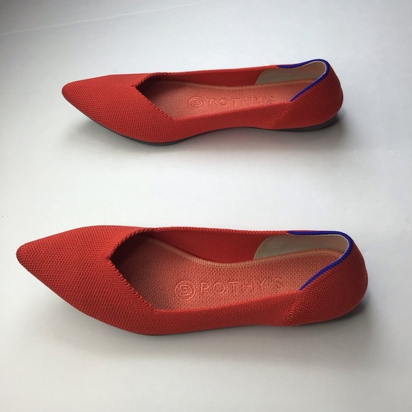 Rothy’s The Point in Red Size 6. - Picture 5 of 8